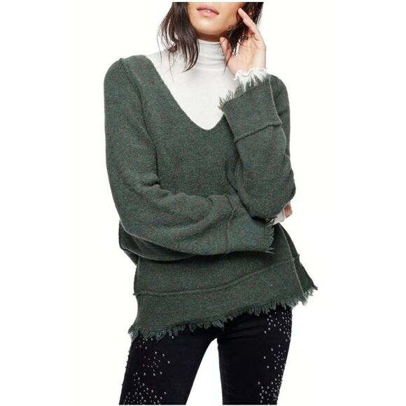 Free People NWT Irresistible Wool V-Neck Sweater in Green Size S - Picture 1 of 7